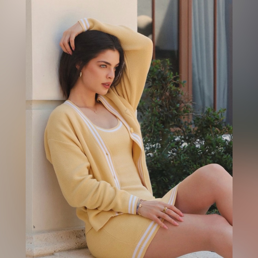 💛ALO Tennis Club Sweater Knit Dress- Warm Butter/White💛 - Picture 2 of 15